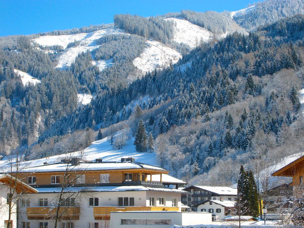 Apartment Riccardo - By Alpen Apartments Kaprun Exteriör bild